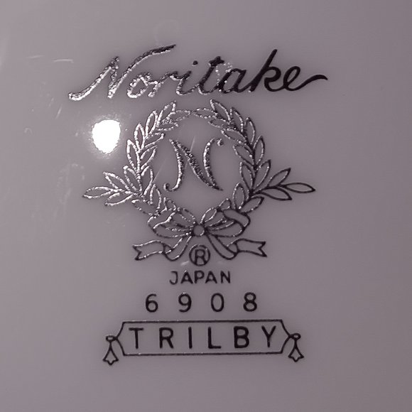 Noritake small plate.  "Trilby" Daisey Pattern. - Picture 5 of 5